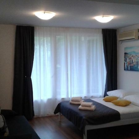 Bluebay Studio Apartment Млини Экстерьер фото