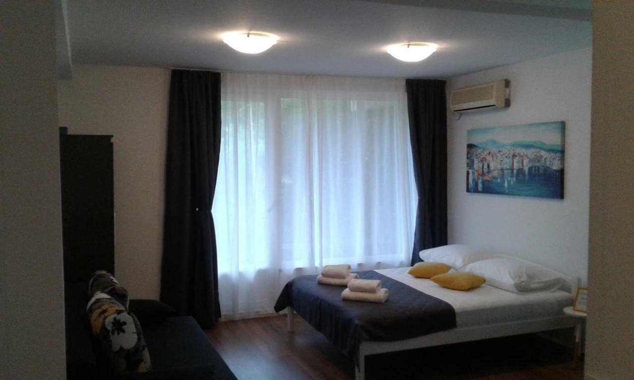 Bluebay Studio Apartment Млини Экстерьер фото